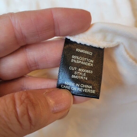 Max Studio Cream Cold Shoulder Blouse NEW - Picture 6 of 7